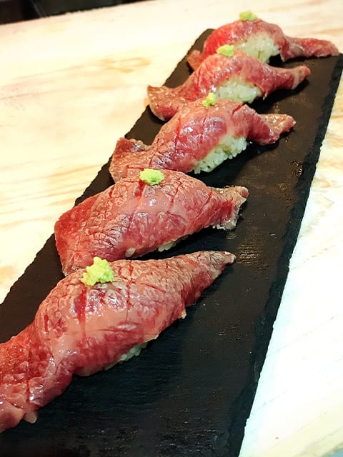 肉寿司
